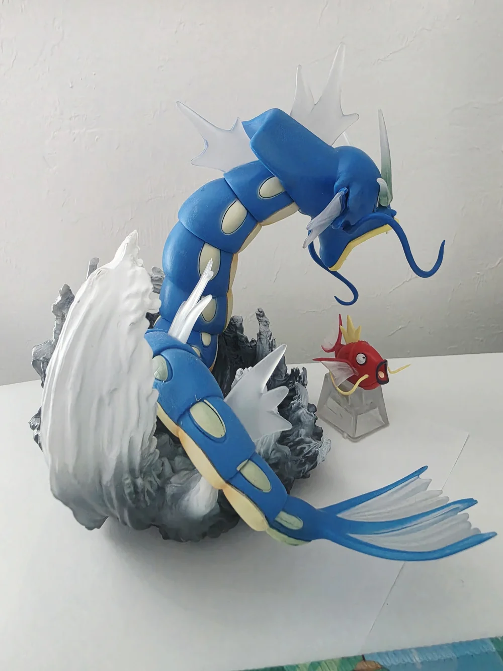 Gyarados & Magikarp Pokemon Decor Figurine Evolution Set